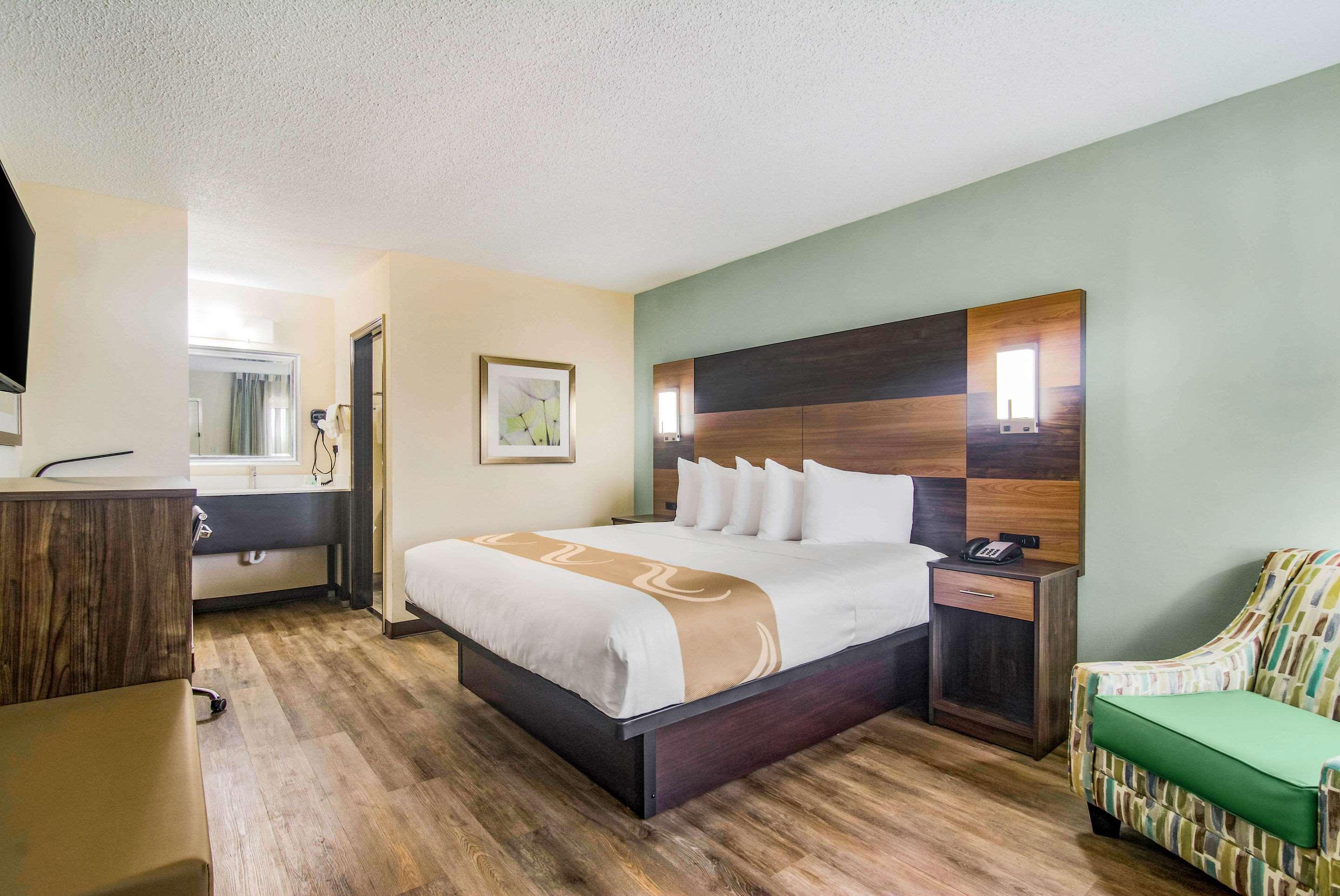 Quality Inn & Suites Lake City Exteriör bild