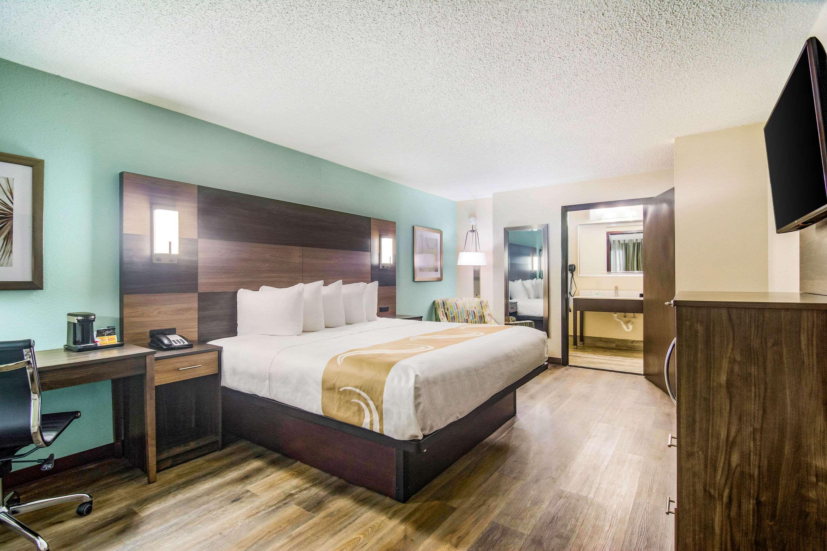 Quality Inn & Suites Lake City Exteriör bild