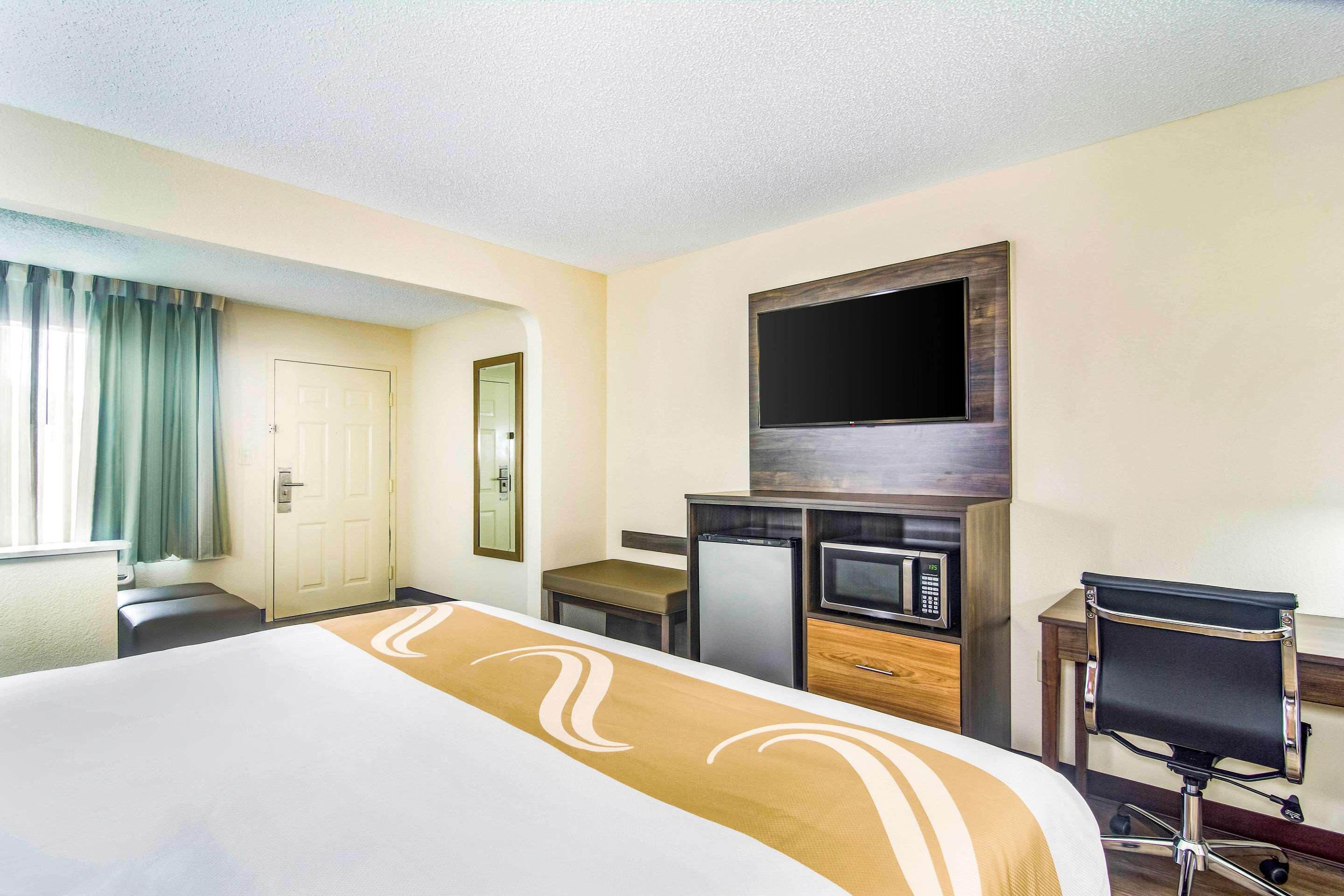 Quality Inn & Suites Lake City Exteriör bild
