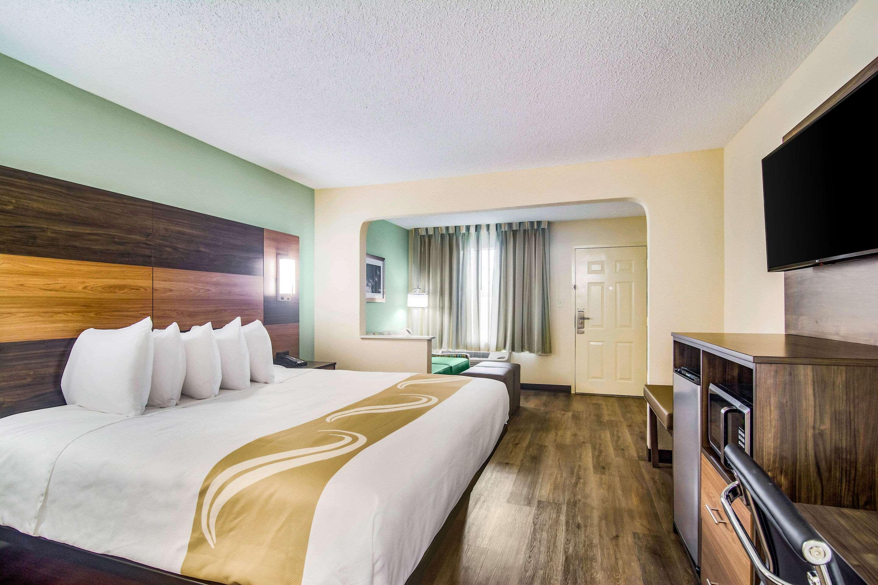 Quality Inn & Suites Lake City Exteriör bild